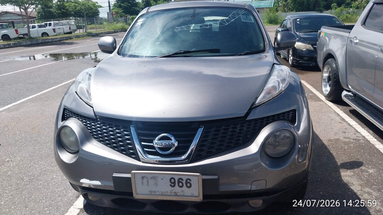 NISS NISS045 1.6 V CVT 2014