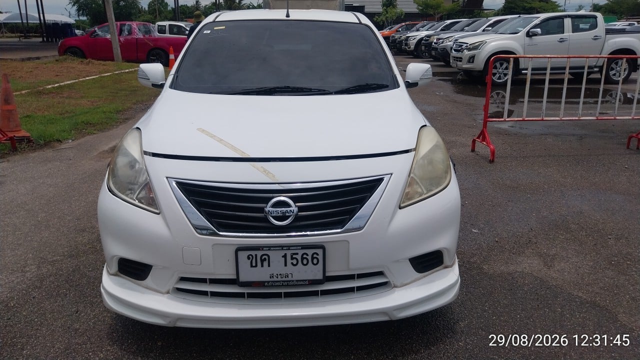 NISS NISS020 1.2 ES CVT (AB/ABS) 2012