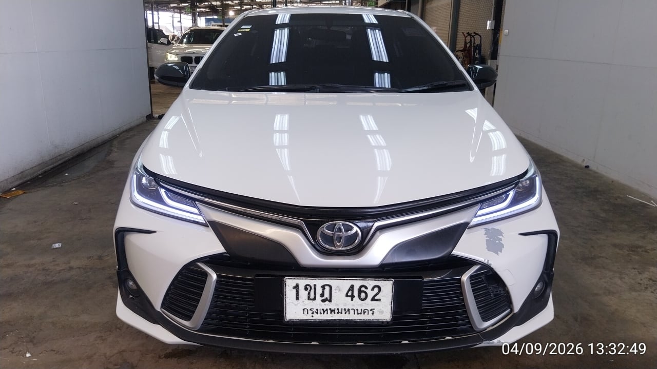 TOYO TOYO020 1.8 GR Sport CVT (AB/ABS) 2021