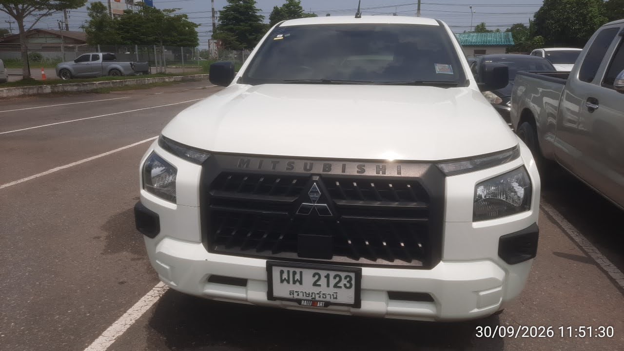 MITS MITS027 Ext. Cab 2.4 Active MT (AB/ABS) 2024