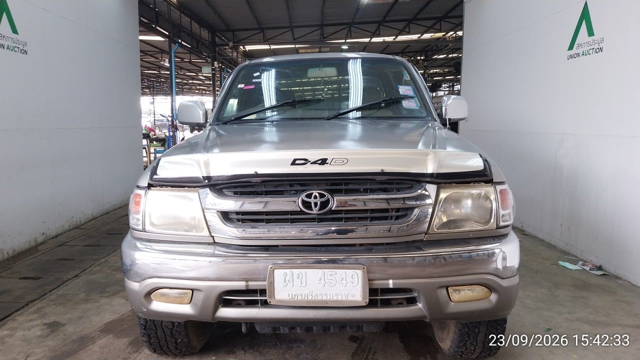 TOYO TOYO119 Ext. Cab 3.0 4WD MT 2004