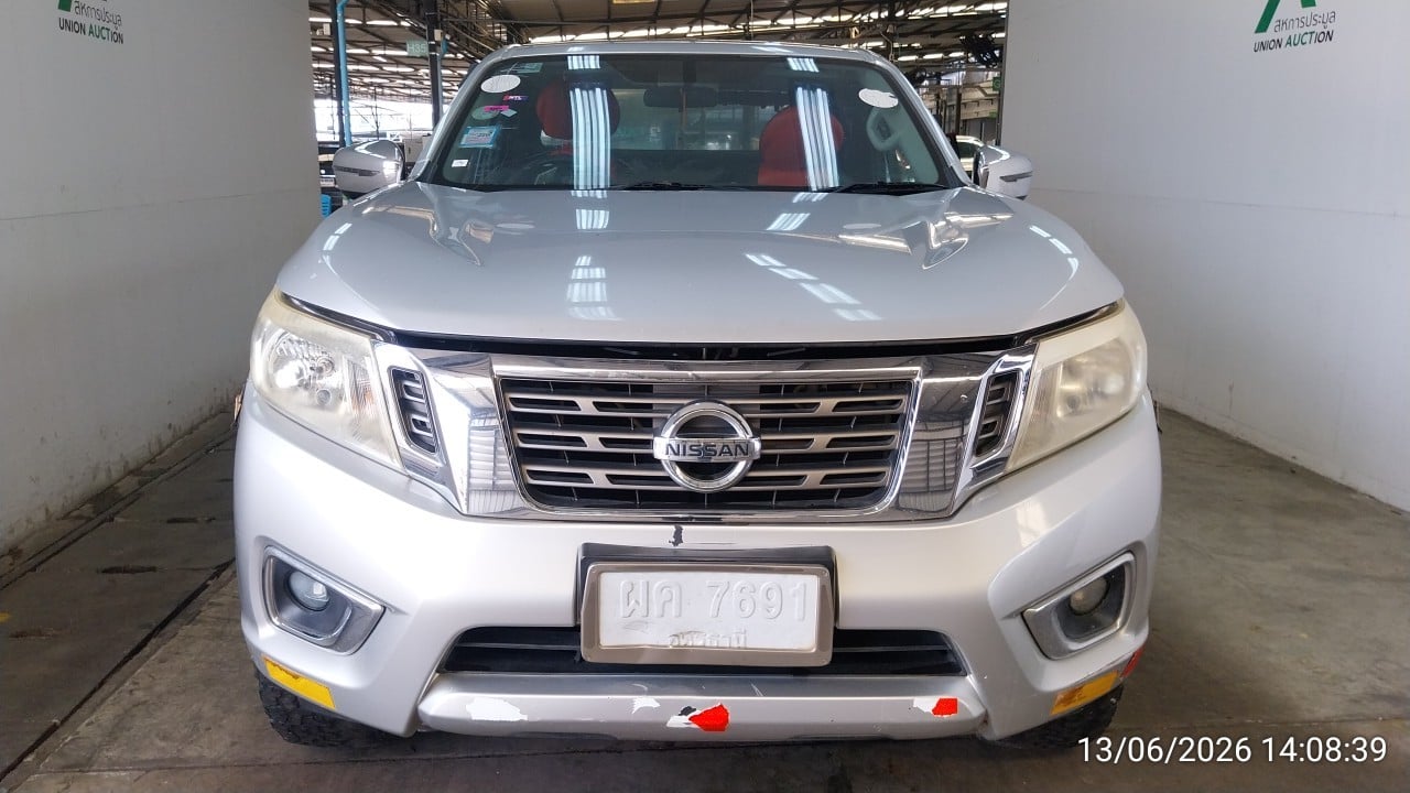 NISS NISS082 Ext. Cab 2.5 V MT 2014
