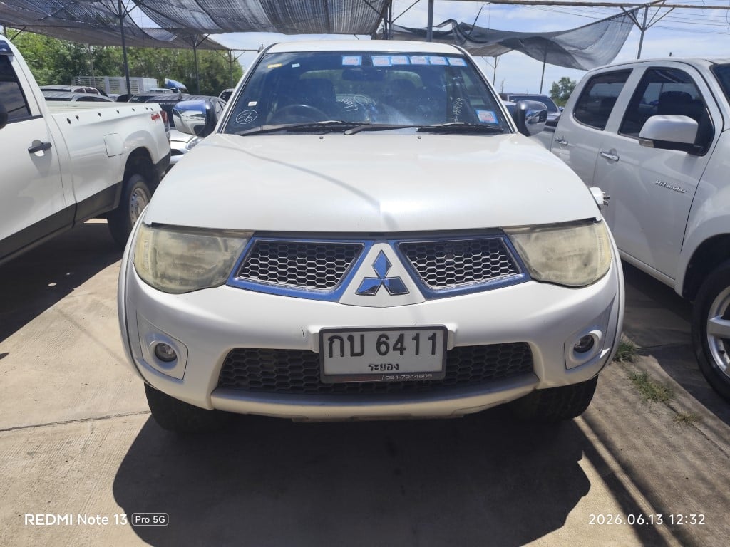 MITS MITS027 Dual Cab 2.5 GLS Plus MT (AB/ABS) 2012