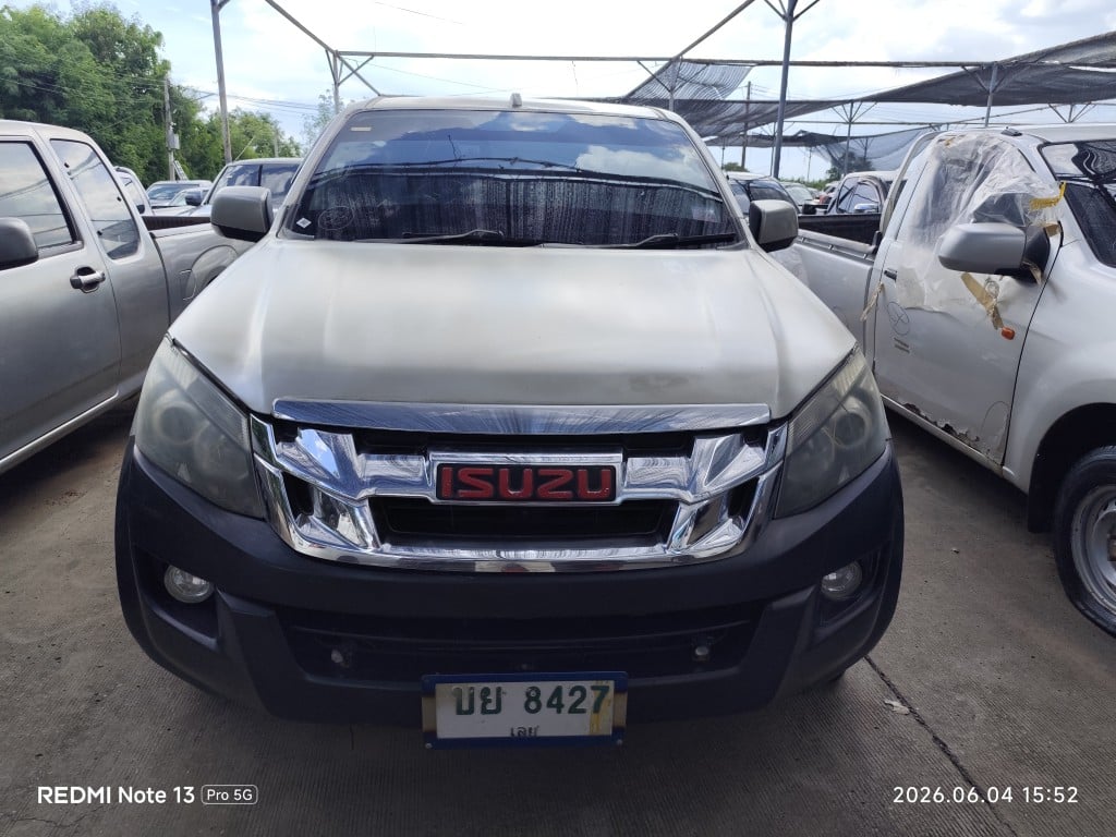 ISUZ ISUZ073 SPACECAB 2.5 Hi-Lander Z MT (VGS) (ABS) 2012