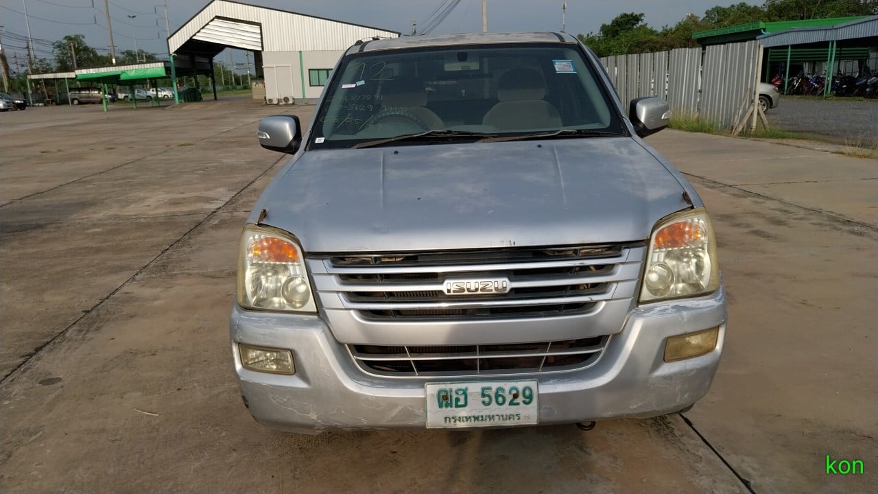 ISUZ ISUZ073 SPACECAB 2.5 SLX i-TEQ MT 2005