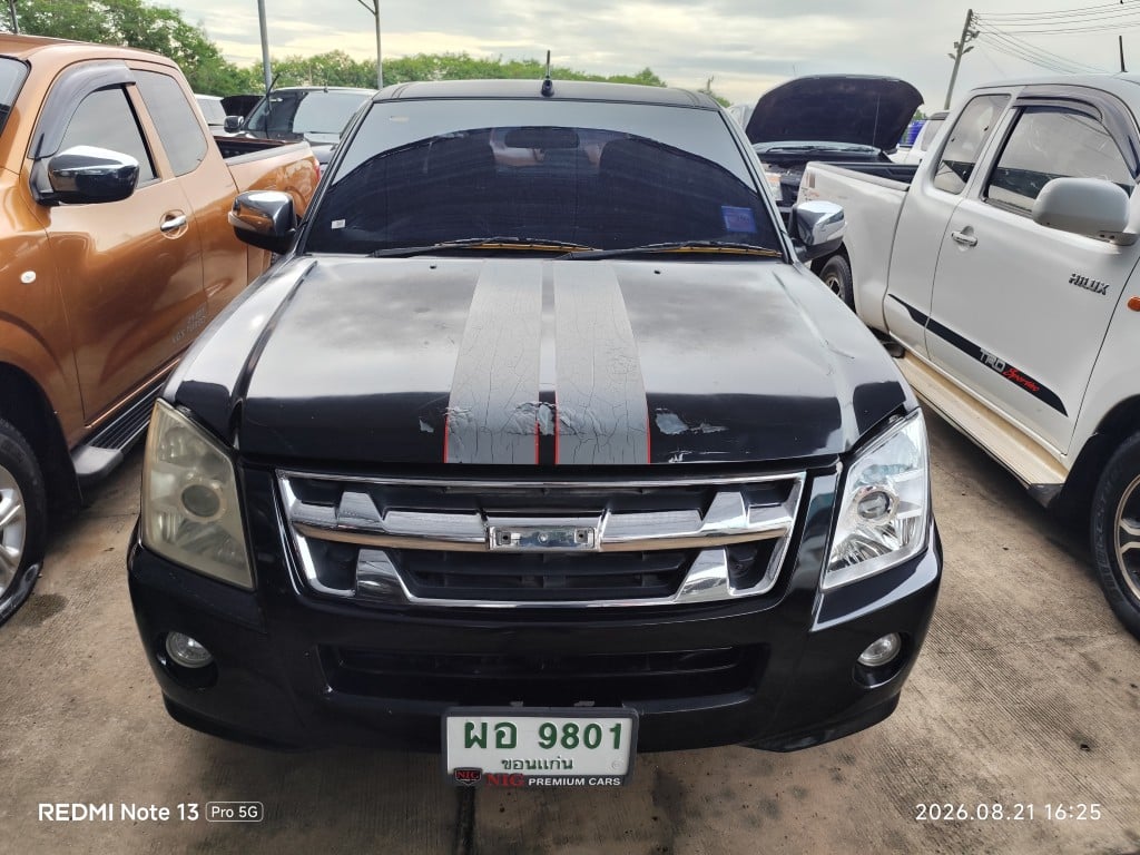 ISUZ ISUZ073 SPACECAB 2.5 SLX X-Series MT 2011