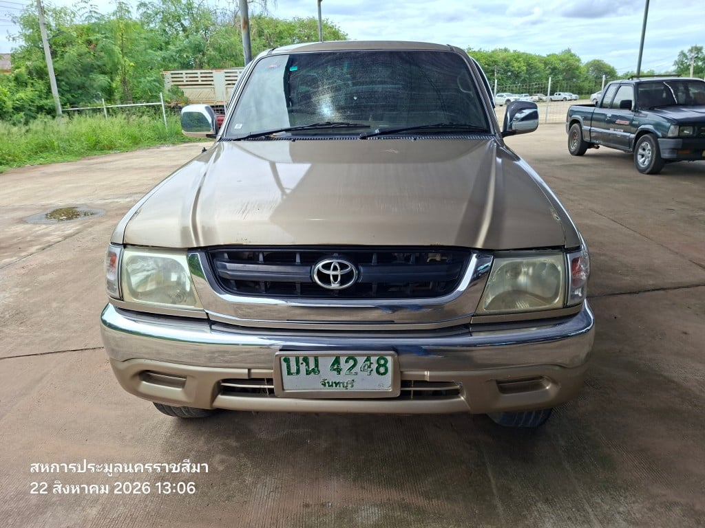 TOYO TOYO119 Ext. Cab 2.5 E Prerunner AT 2003