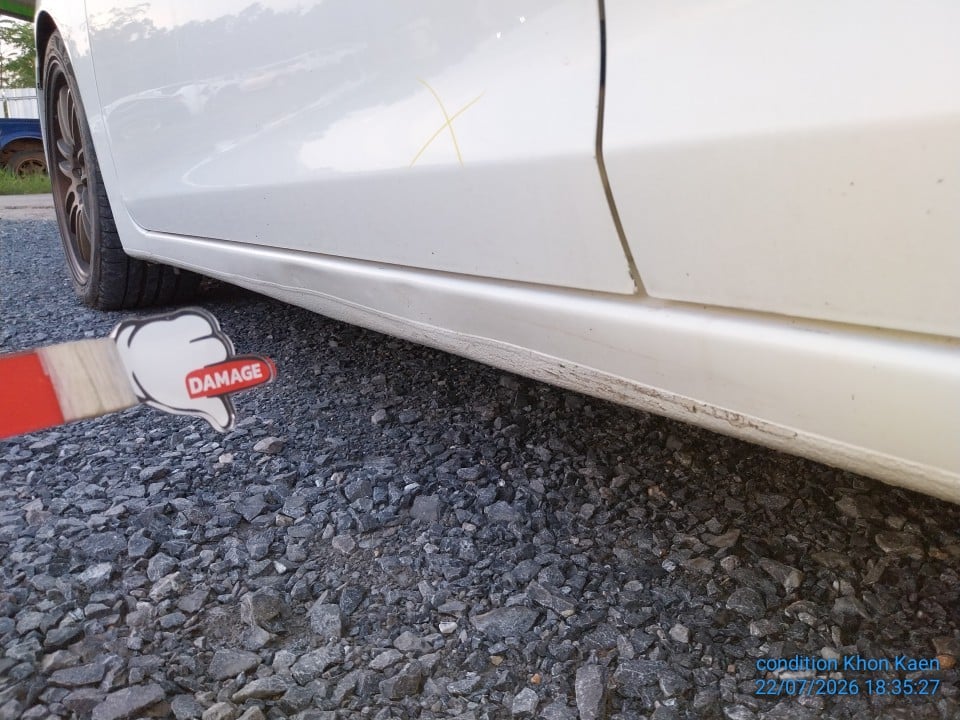 HOND HOND004 1.8 E i-VTEC AT  (Navi) (AB/ABS) 2013