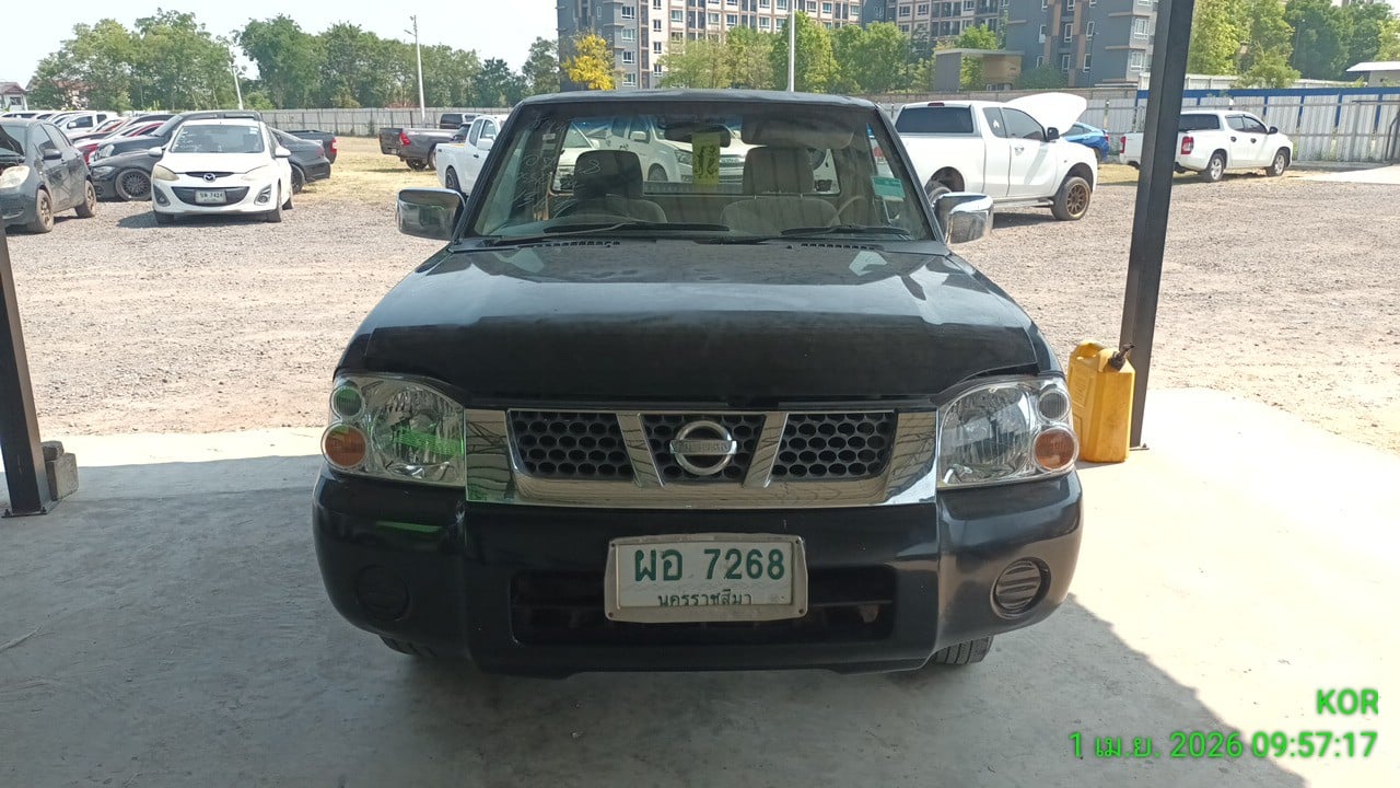 NISS NISS017 Ext. Cab 3.0 MT 2004