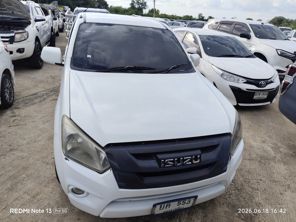 ISUZ ISUZ073 SPARK 3.0 S MT 2017
