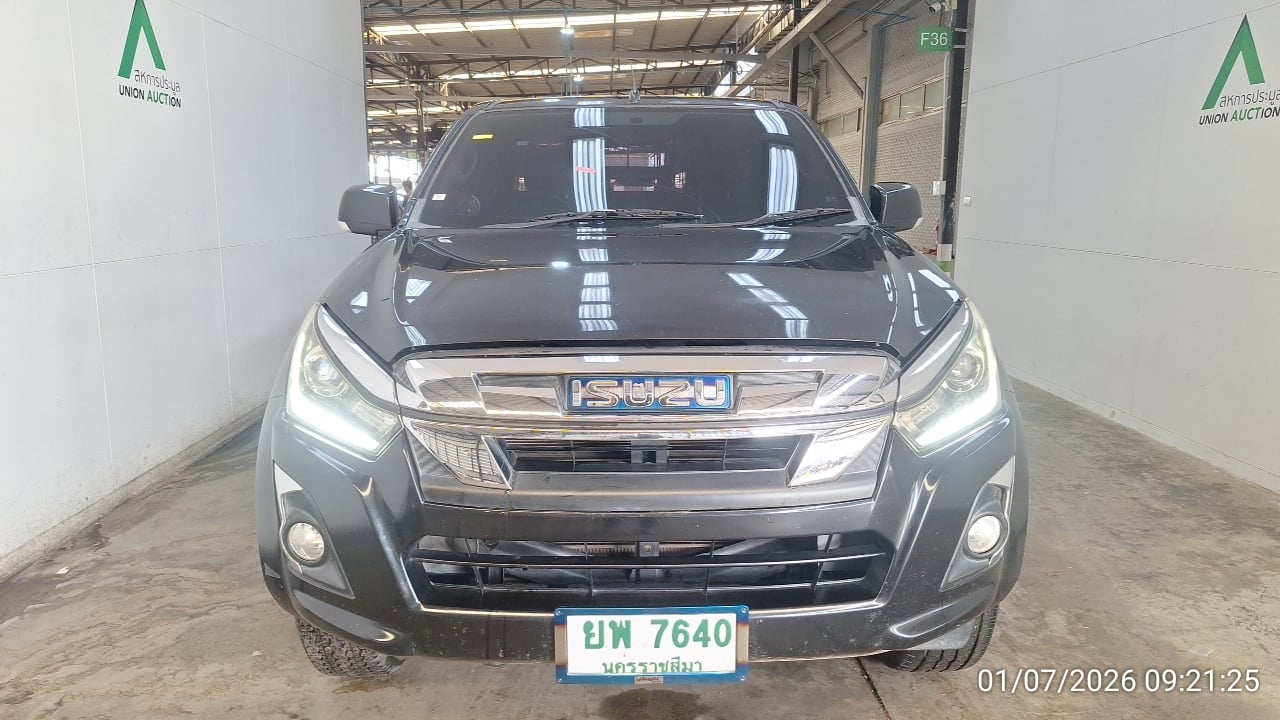 ISUZ ISUZ073 SPACECAB 1.9 Hi-Lander L MT (AB) 2019