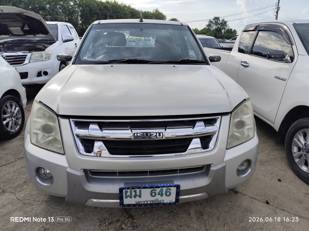 ISUZ ISUZ073 SPACECAB 2.5 Hi-Lander MT 2011