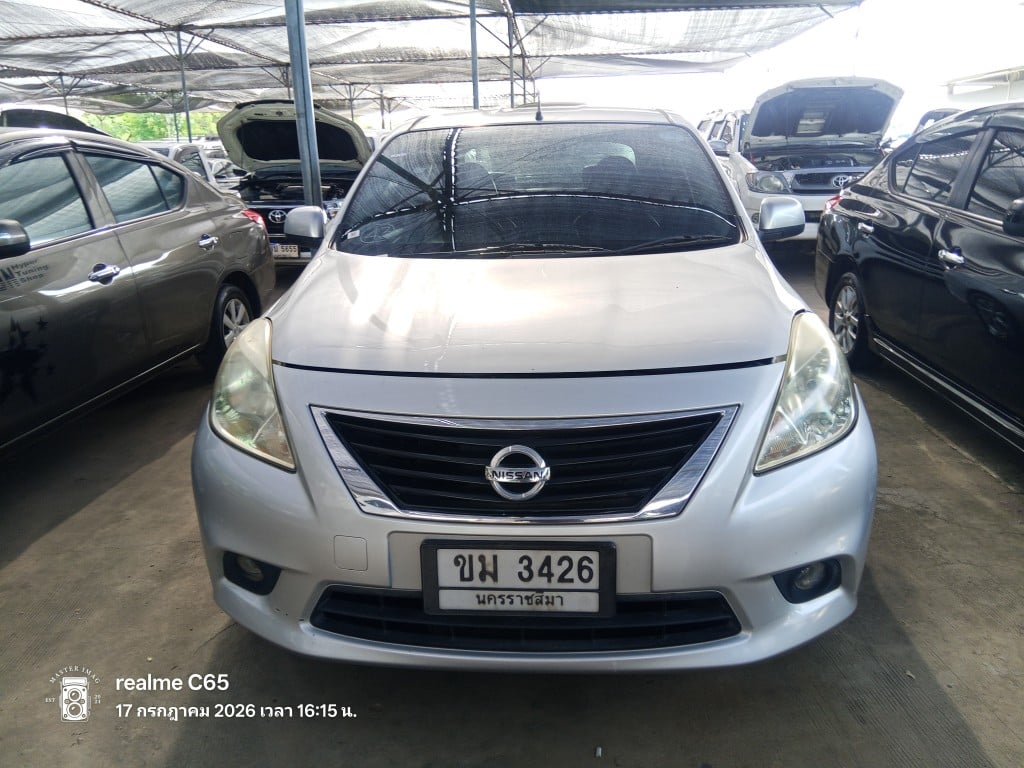 NISS NISS020 1.2 ES CVT 2013