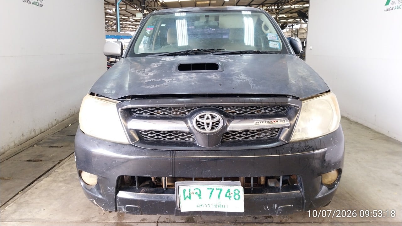 TOYO TOYO121 Ext. Cab 3.0 Prerunner MT 2006