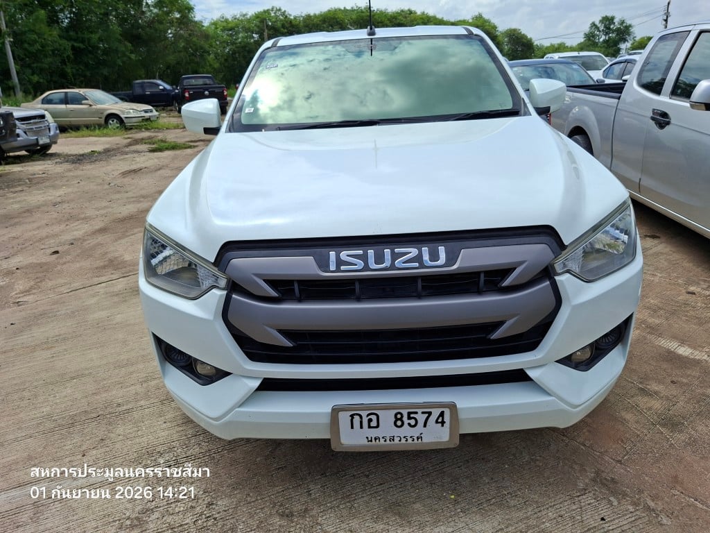 ISUZ ISUZ073 CAB4 1.9 S MT 2021
