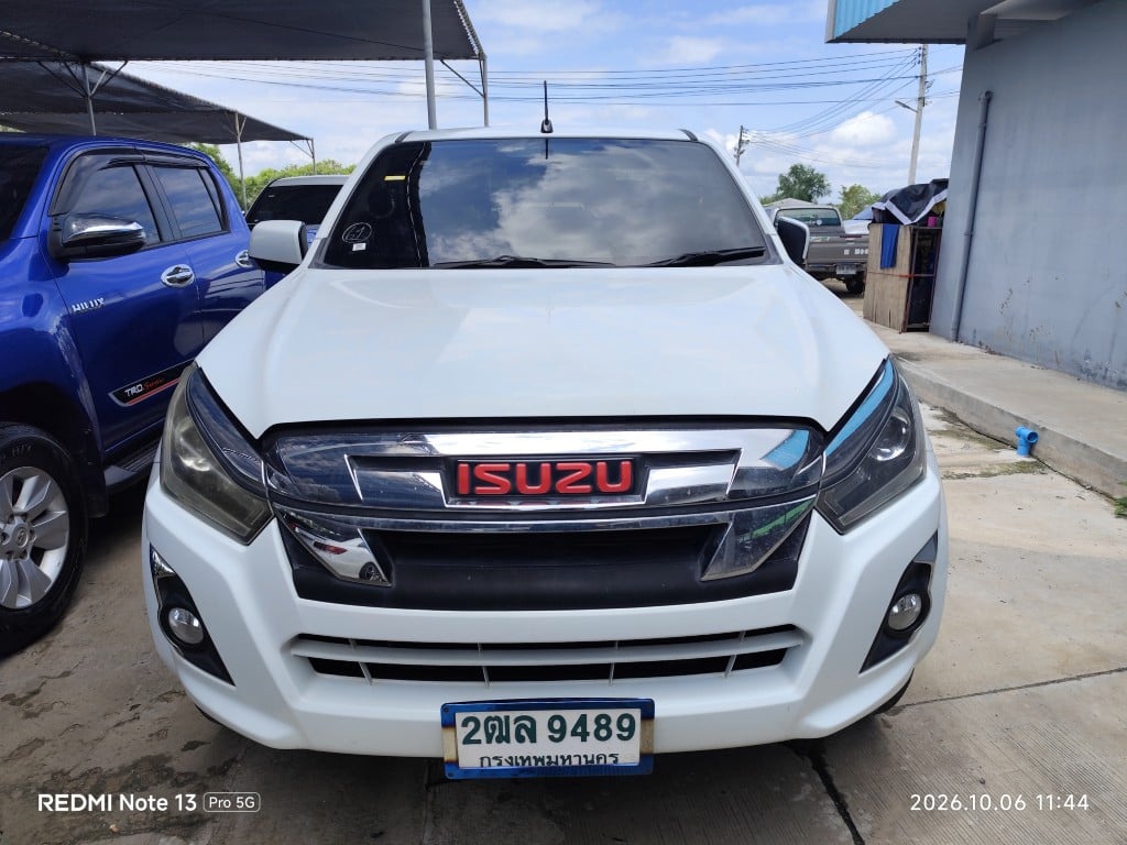ISUZ ISUZ073 SPACECAB 1.9 Hi-Lander L MT (AB) 2019