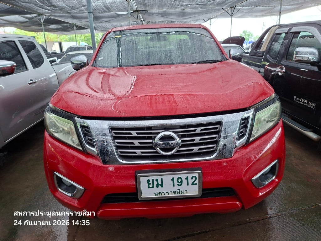 NISS NISS082 Ext. Cab 2.5 Calibre EL MT (AB/ABS) 2017