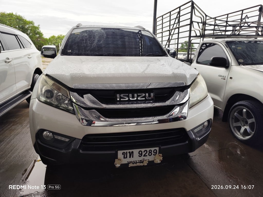 ISUZ ISUZ065 3.0 4WD AT (VGS,DVD,Navi) (AB/ABS) 2015