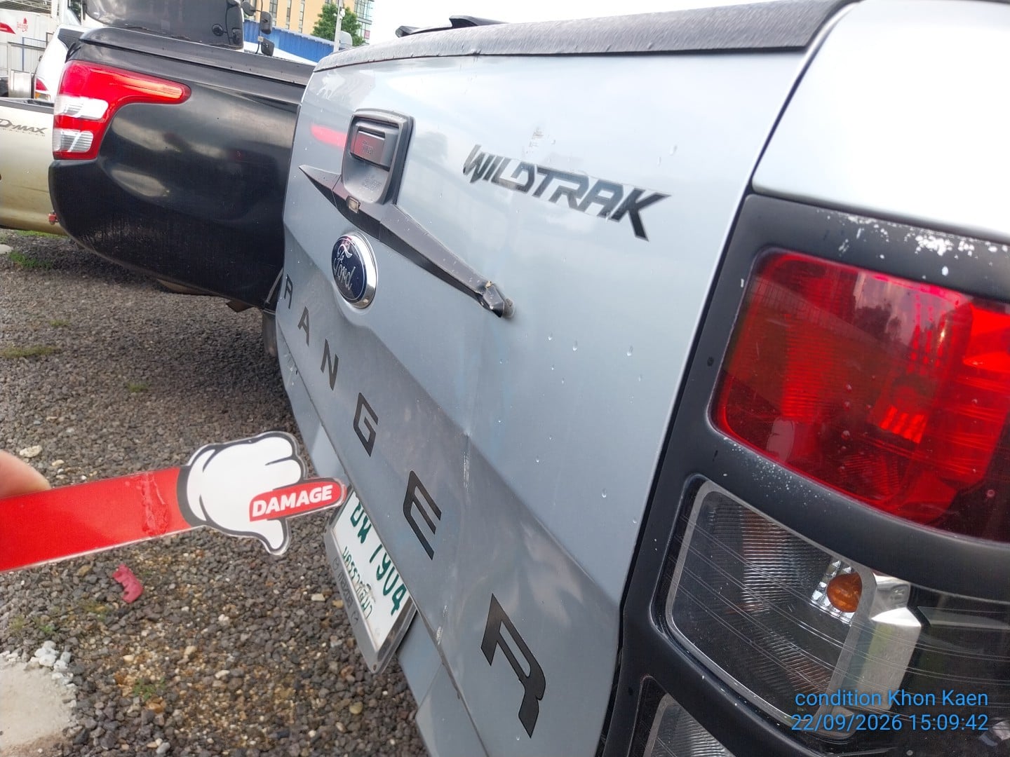 FORD FORD008 Open Cab 2.2 Hi-Rider WildTrak MT (AB/ABS) 2013