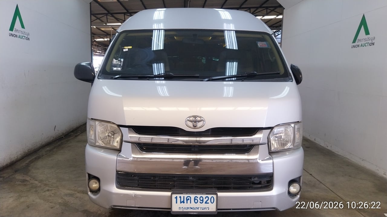TOYO TOYO004 High Roof 3.0 MT (AB) 2018