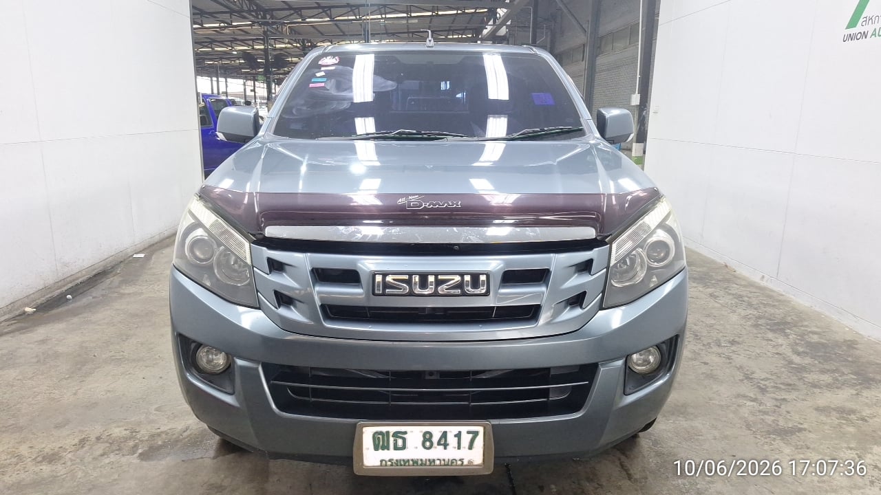ISUZ ISUZ073 SPACECAB 2.5 Z MT 2012