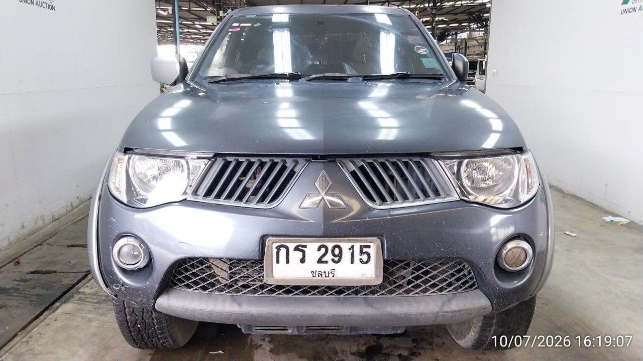 MITS MITS027 Dual Cab 2.5 GLS Plus AT 2007