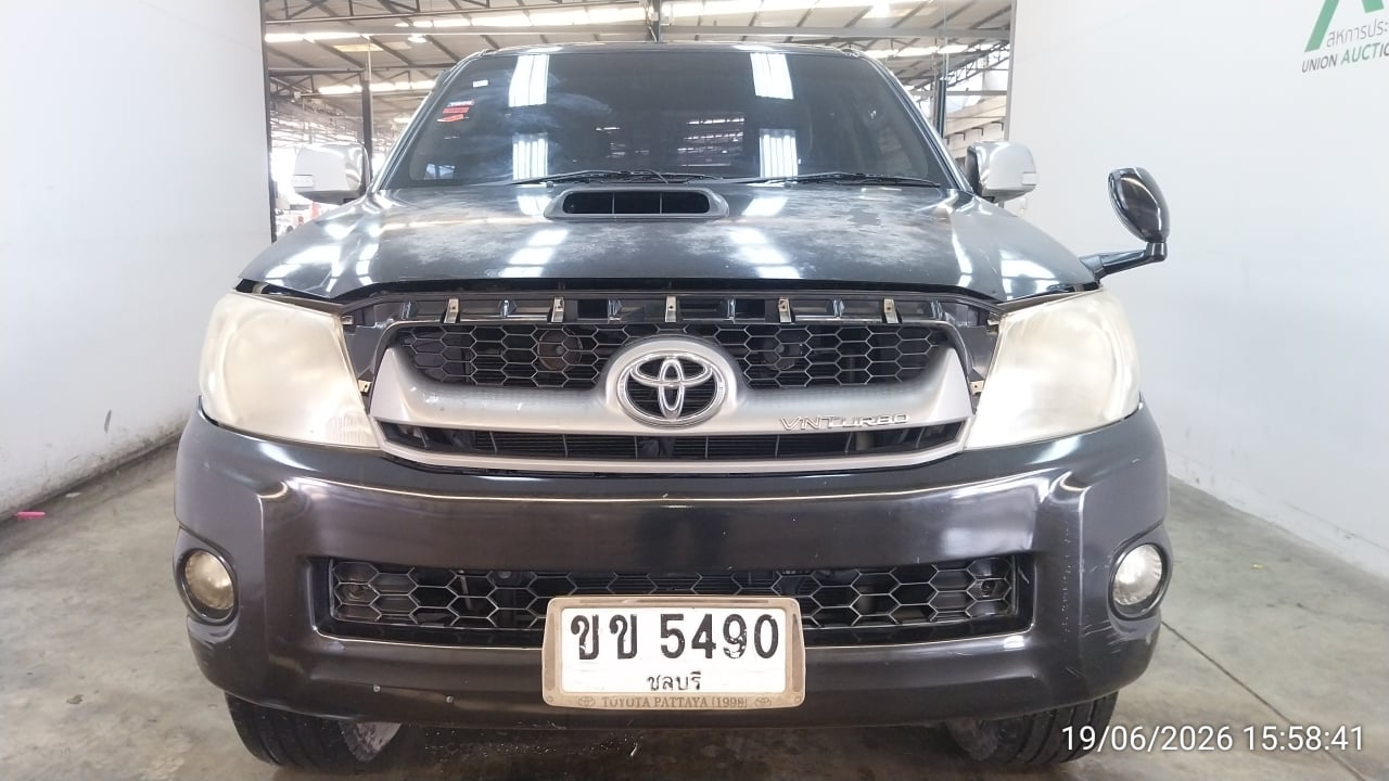 TOYO TOYO121 Dual Cab 2.5 Prerunner E MT 2011