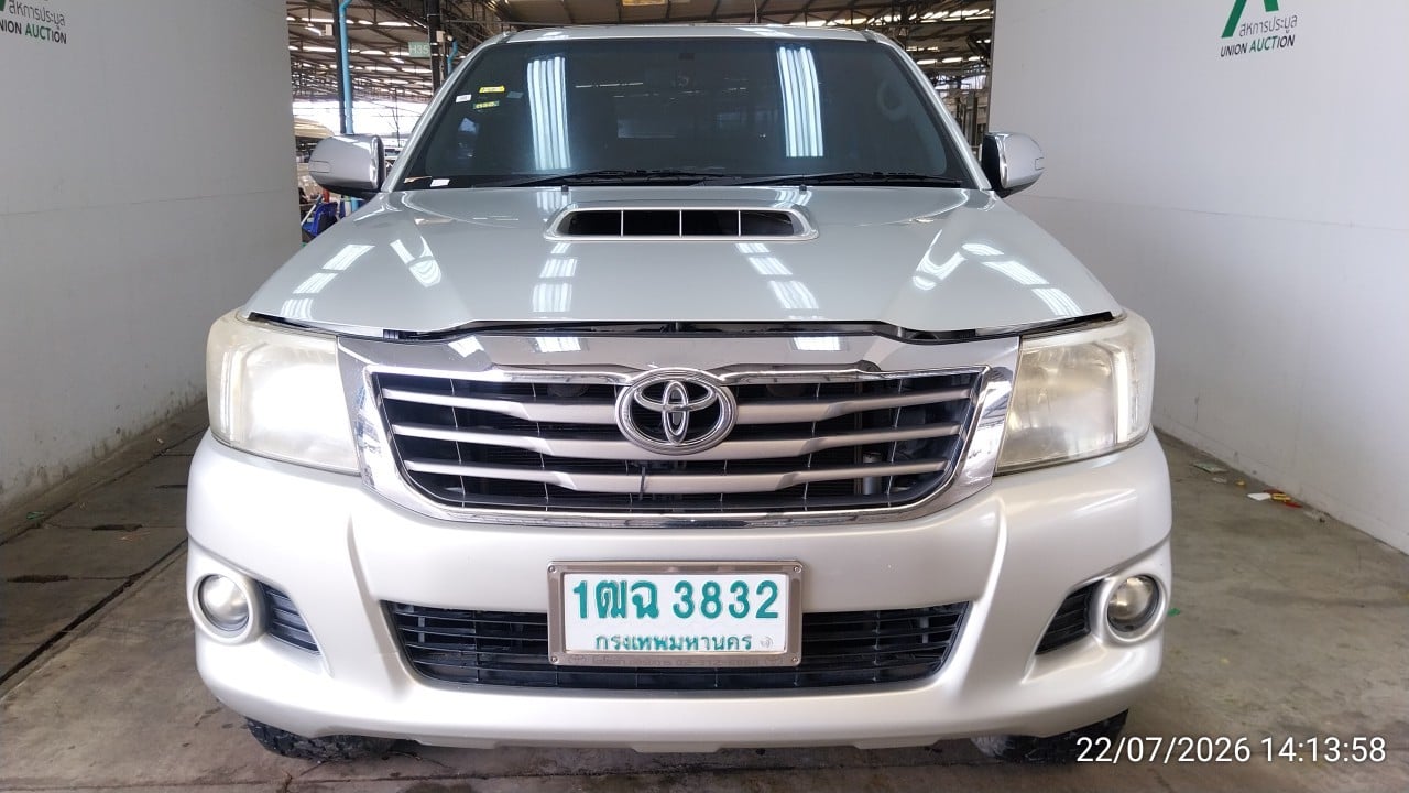 TOYO TOYO121 Smart Cab 2.5 Prerunner G MT (AB/ABS) 2014