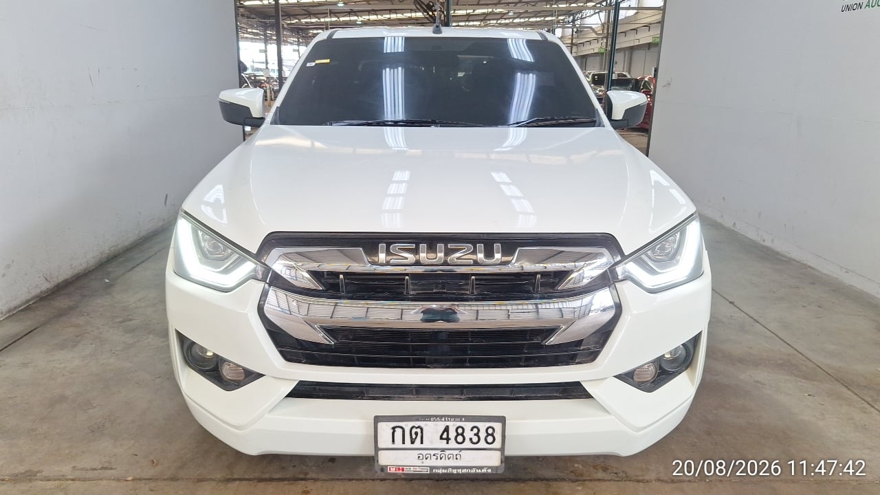 ISUZ ISUZ073 CAB4 1.9 L MT (DA) (AB/ABS) 2020