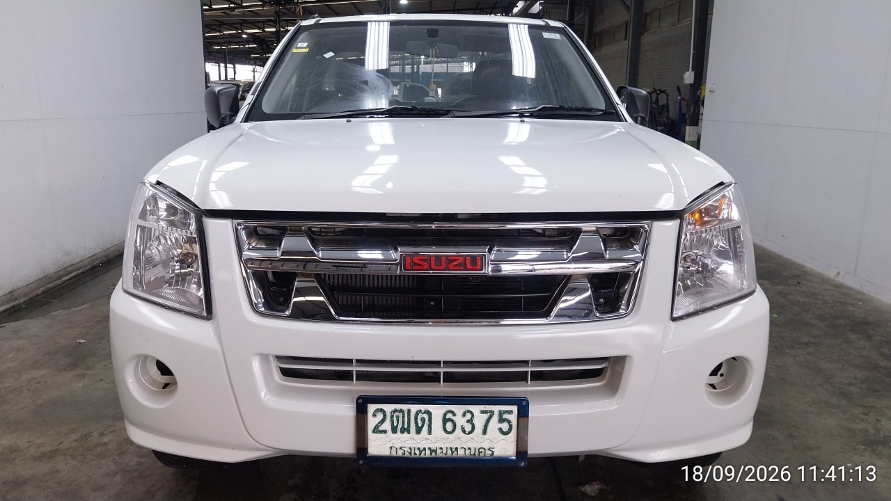 ISUZ ISUZ073 SPARK 2.5 EX   MT 2011