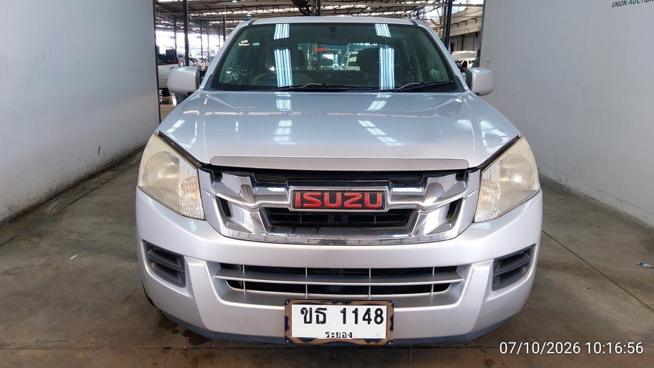 ISUZ ISUZ073 CAB4 2.5 S MT (AB) 2015