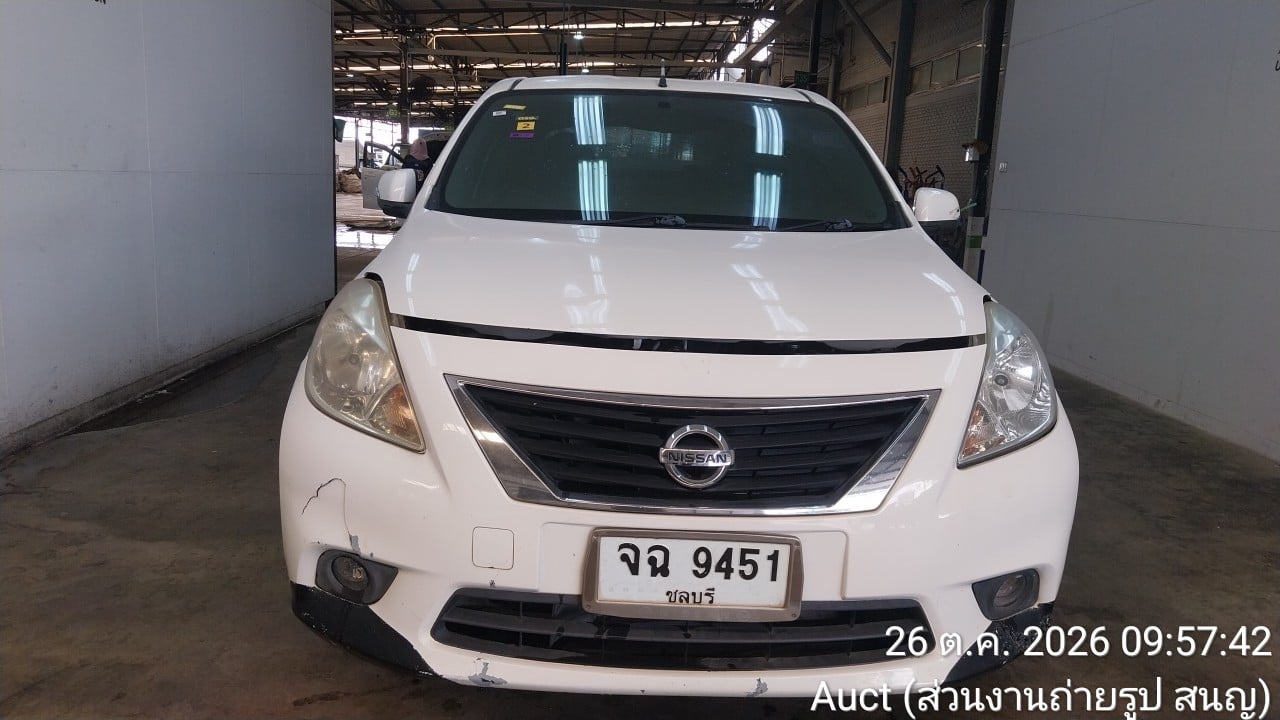 NISS NISS020 1.2 V CVT 2014