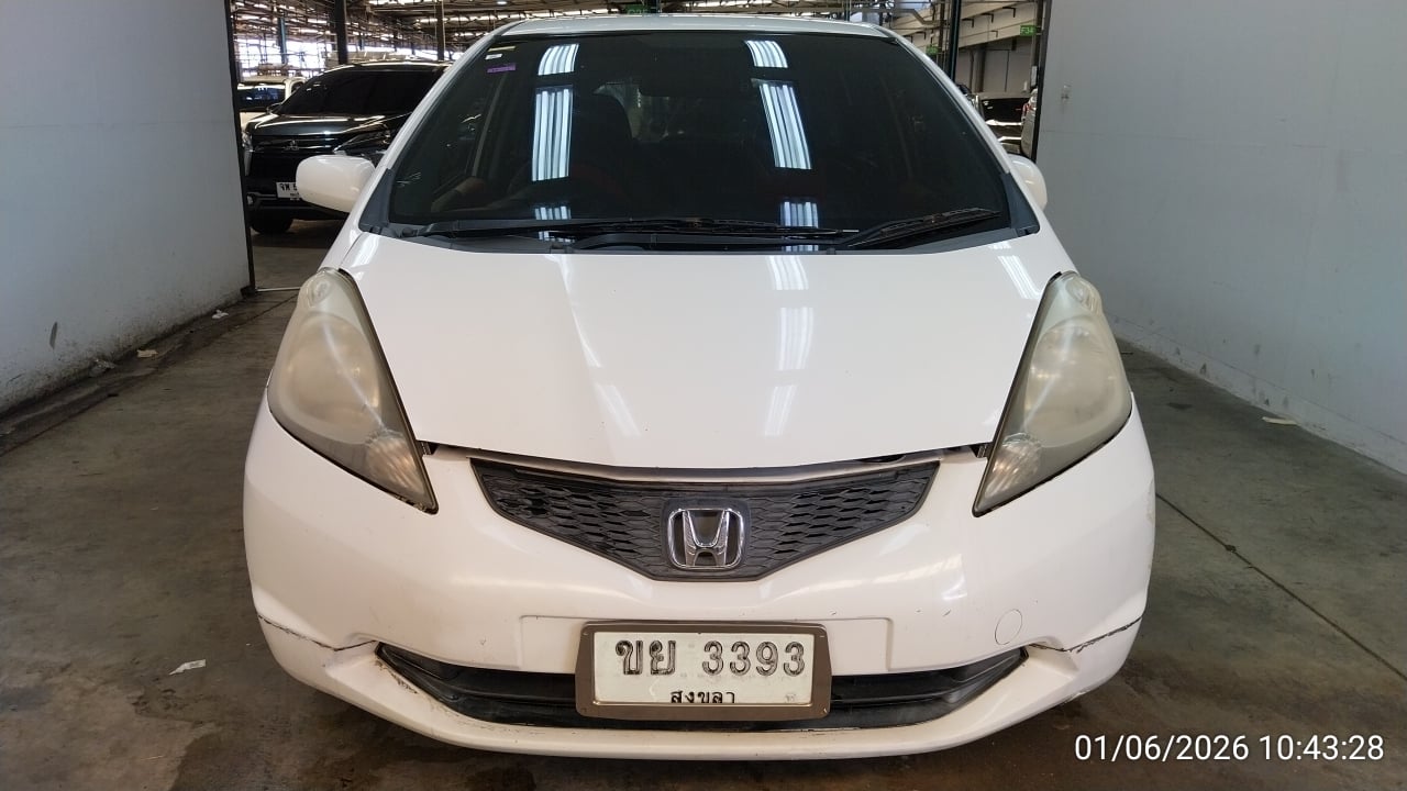 HOND HOND033 1.5 S i-VTEC AT Hatch (ABS) 2008