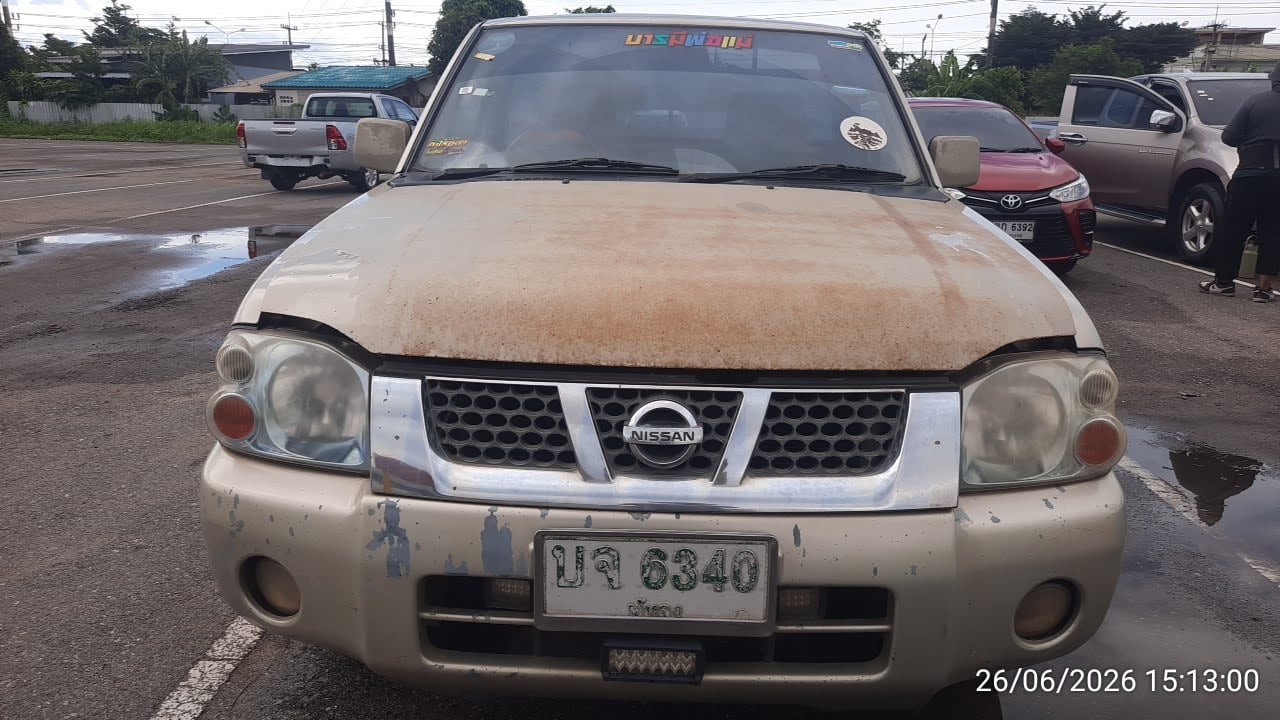 NISS NISS017 Single Cab 2.7 MT 2005