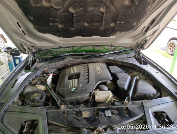 BMW BMW047 2.5 AT 2013