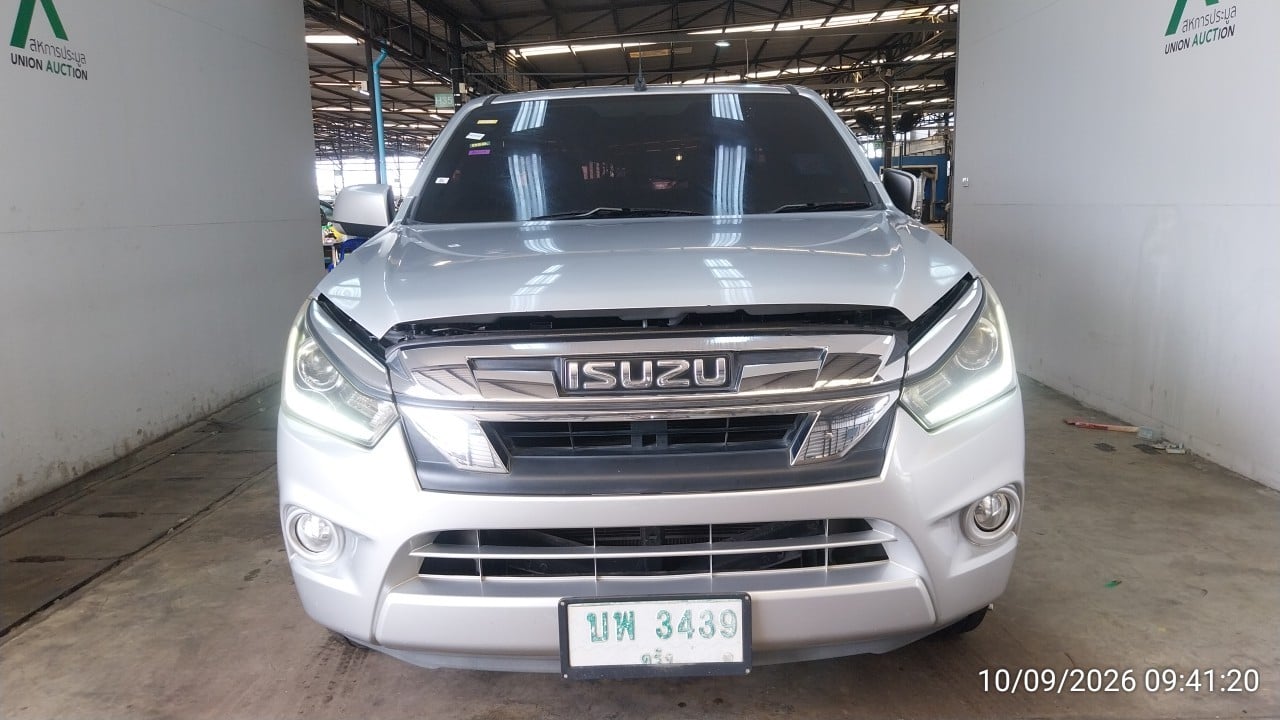 ISUZ ISUZ073 SPACECAB 1.9 L MT (AB) 2018