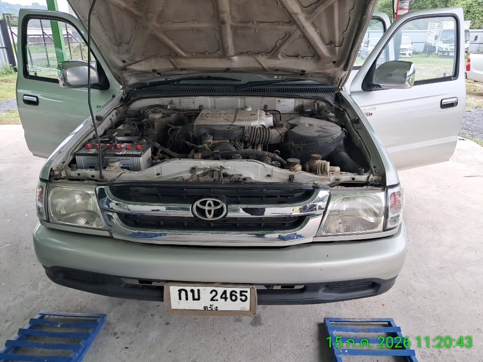 TOYO TOYO029 Dual Cab 2.5 E MT 2004
