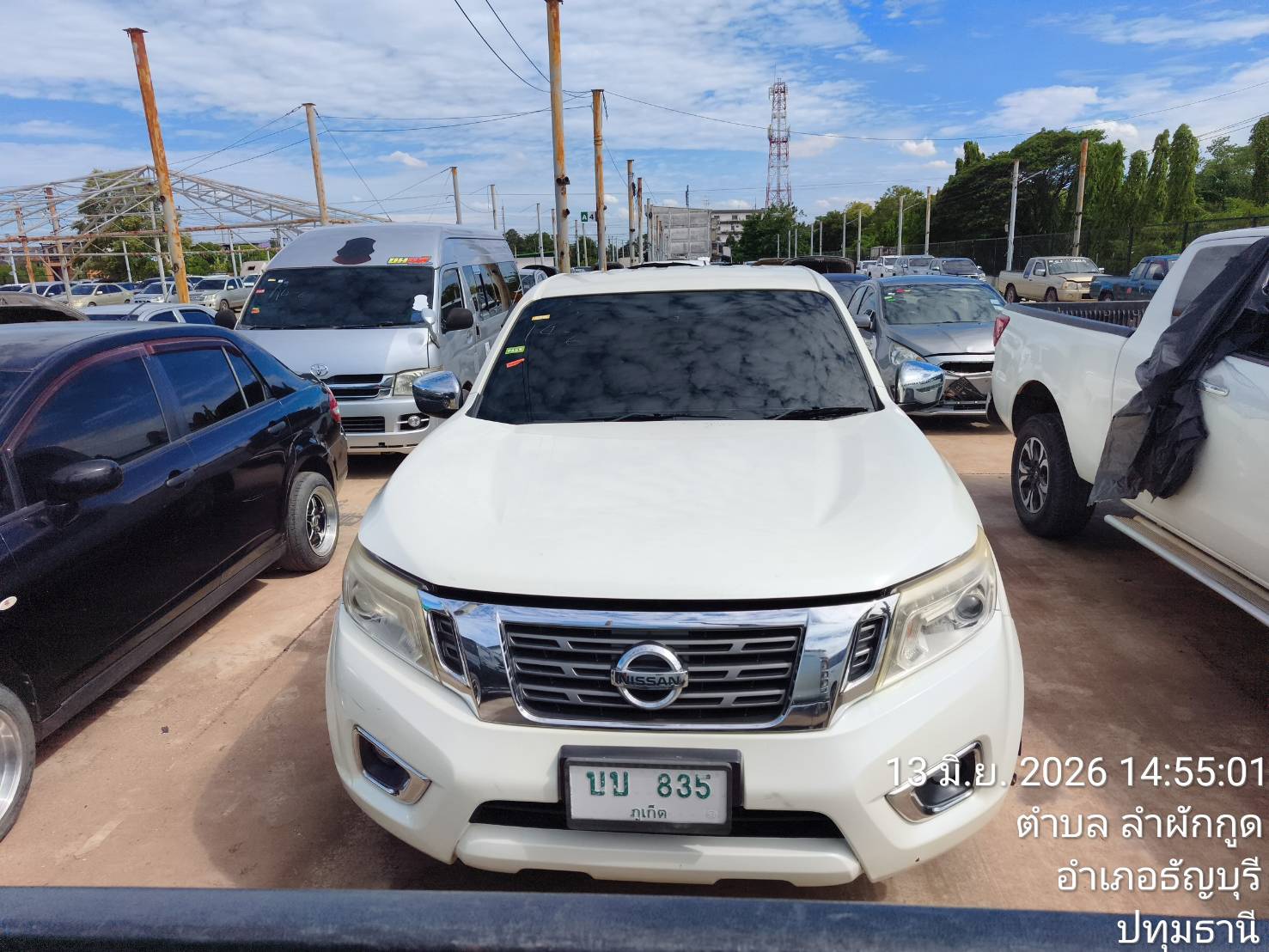 NISS NISS082 Ext. Cab 2.5 Calibre E MT (AB/ABS) 2015
