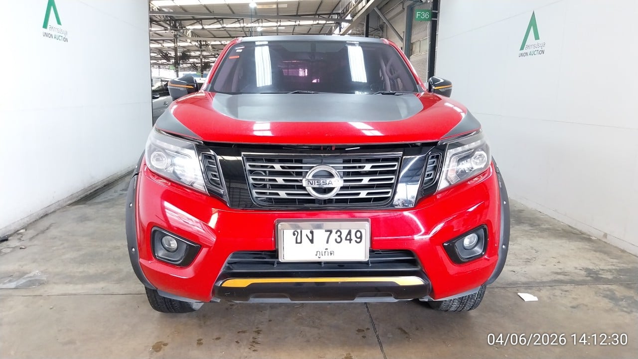 NISS NISS082 Dual Cab 2.5 Calibre EL AT (Black Edition) 2021
