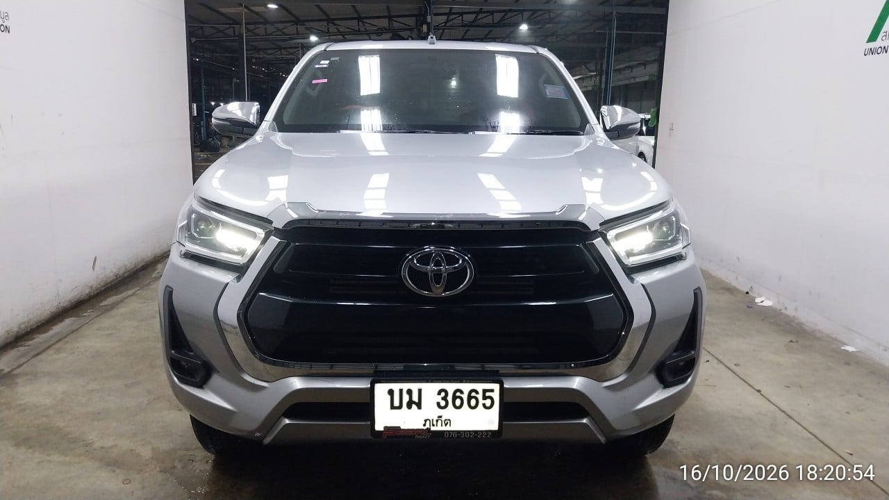 TOYO TOYO120 Smart Cab 2.4 Prerunner Entry MT 2023