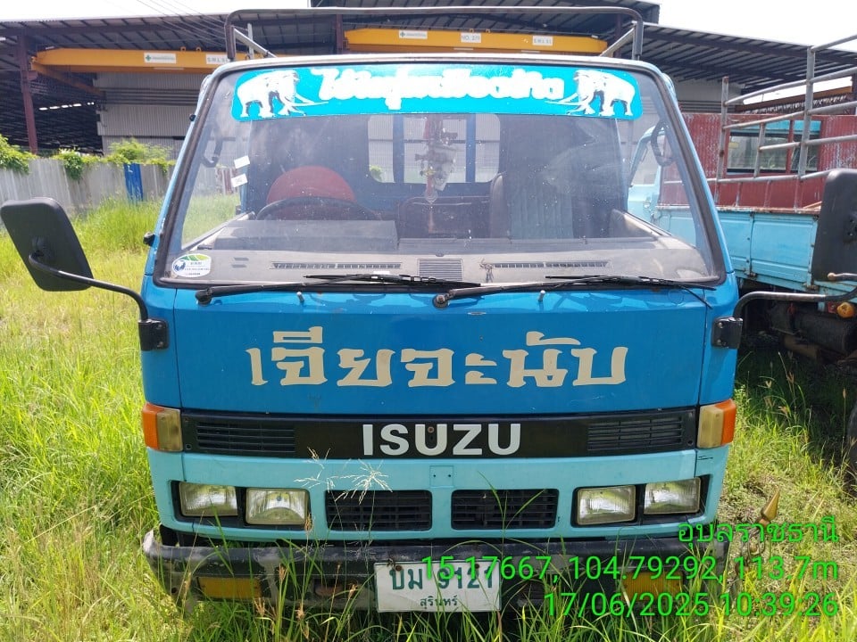 ISUZ ISUZ011 2003