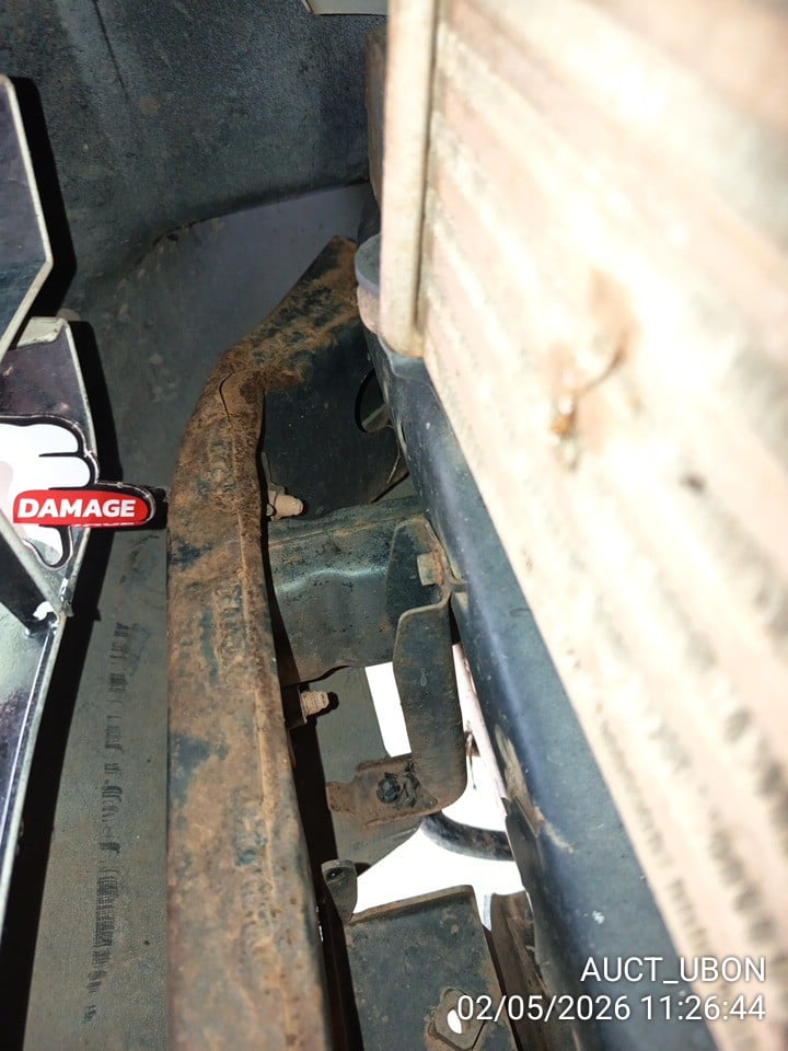 ISUZ ISUZ073 CAB4 2.5 Hi-Lander Z-Prestige AT (VGS) 2012