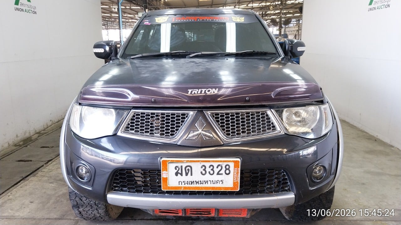 MITS MITS027 Dual Cab 2.5 GLS Plus MT 2012
