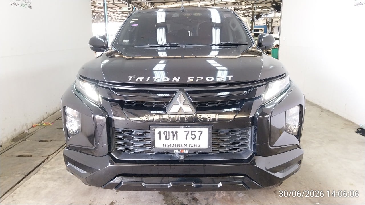MITS MITS027 Dual Cab 2.4 ATHLETE GT Plus AT (AB/ABS) 2021