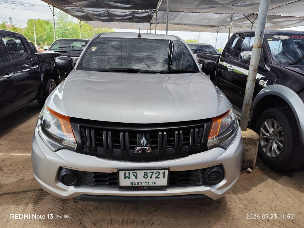 MITS MITS027 Ext. Cab 2.5 GL MT (AB) 2016