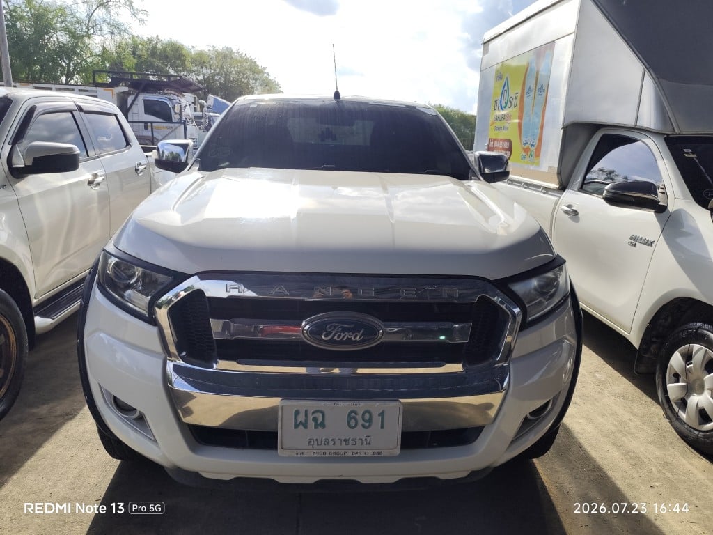FORD FORD008 Open Cab 2.2 Hi-Rider XLT MT 2018