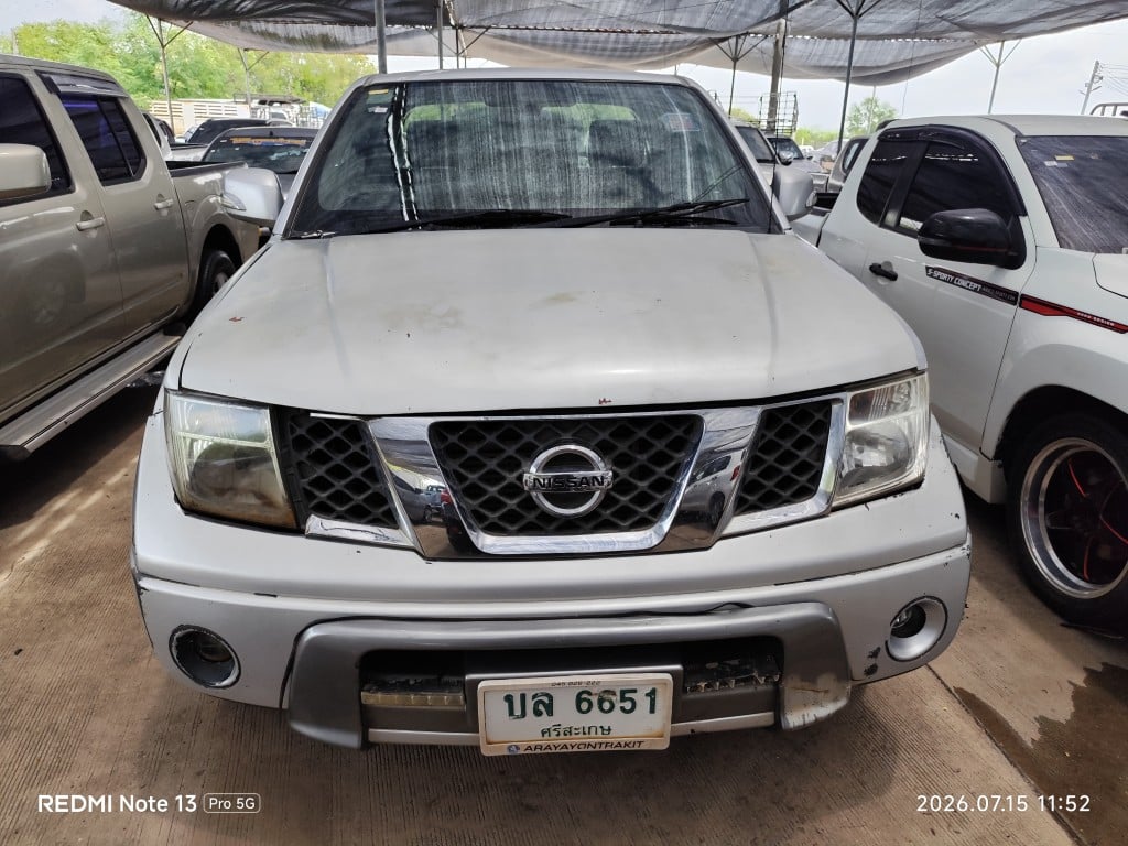 NISS NISS077 Ext. Cab 2.5 Calibre MT 2014