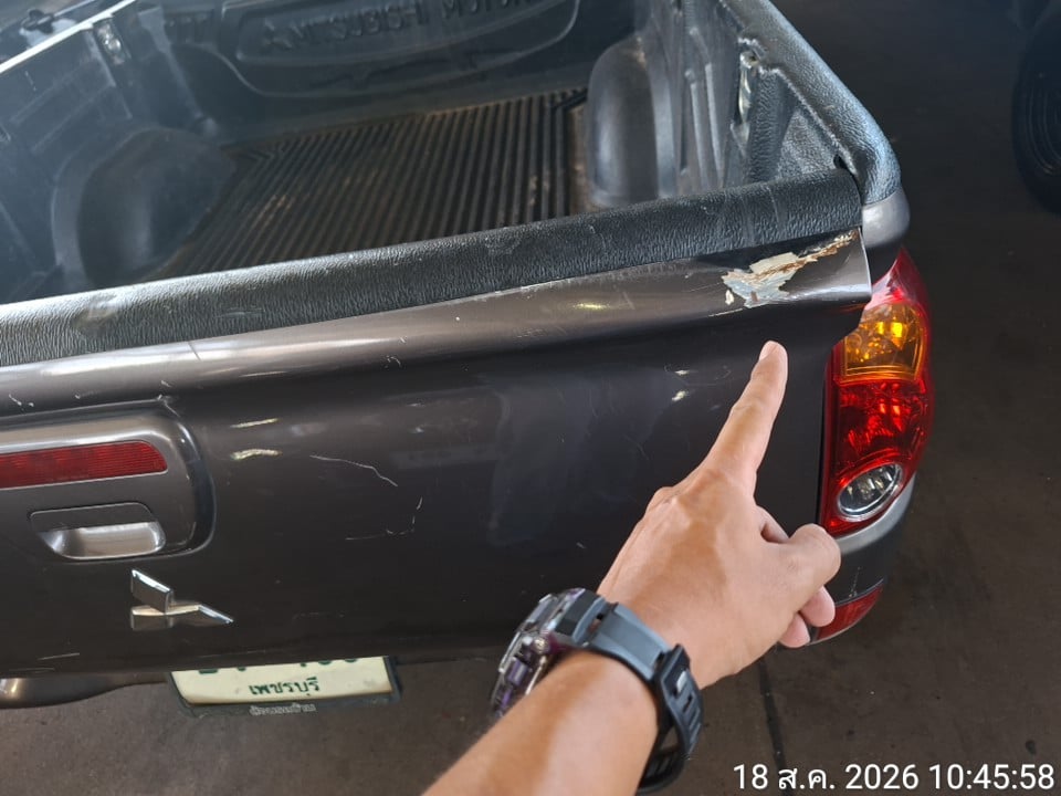 MITS MITS027 Ext. Cab 2.5 GLX MT 2013