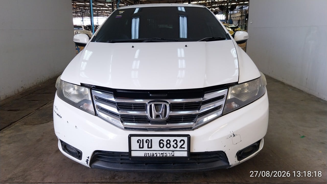 HOND HOND003 1.5 SV i-VTEC AT 2012