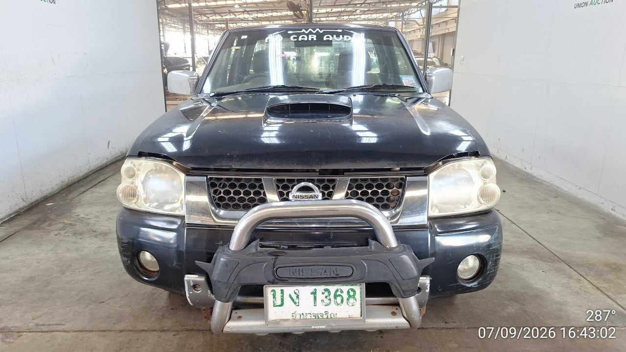 NISS NISS017 Ext. Cab 2.5 MT 2006
